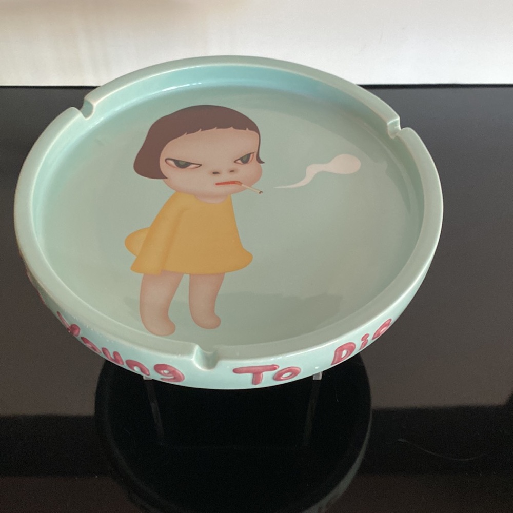 YOSHITOMO NARA NWT “TOO YOUNG TO DIE” ASHTRAY-AUTHENTIC W/ALL ORIGINAL PACKAGING